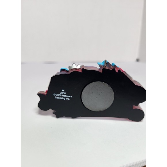 Hallmark Keepsake Fashion Fabulous Fridge Pink Magnet Ornament 2006 Gift for her - Picture 6 of 6